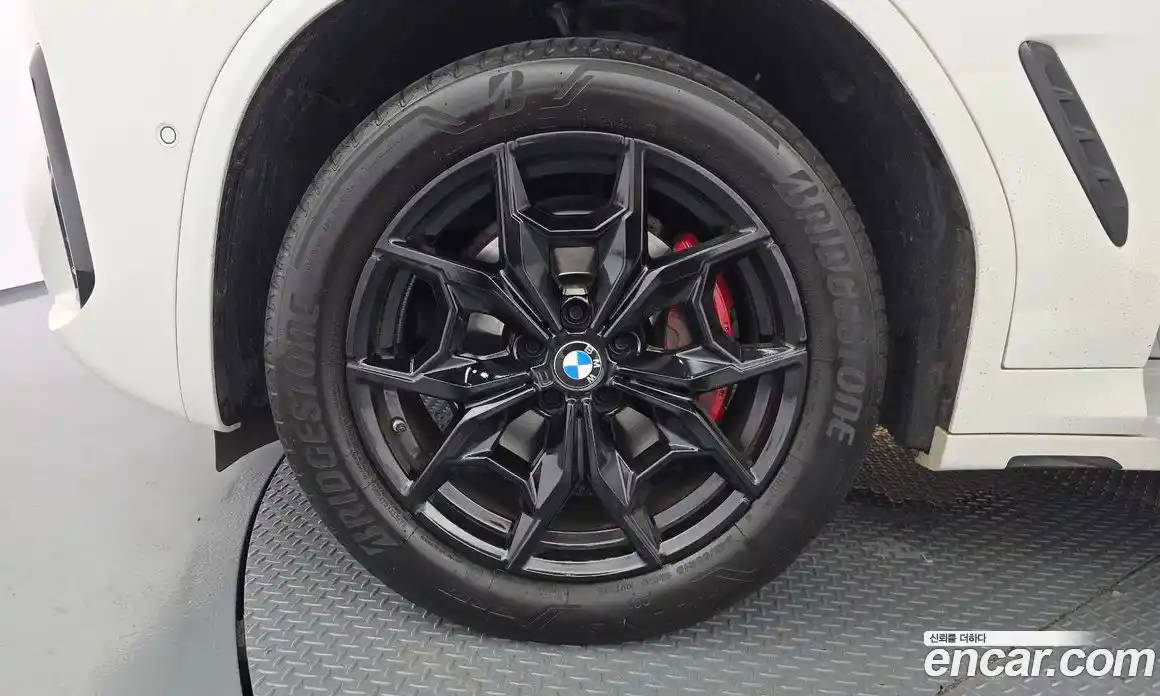 BMW X4 2023 2.0 гидро, фото 5