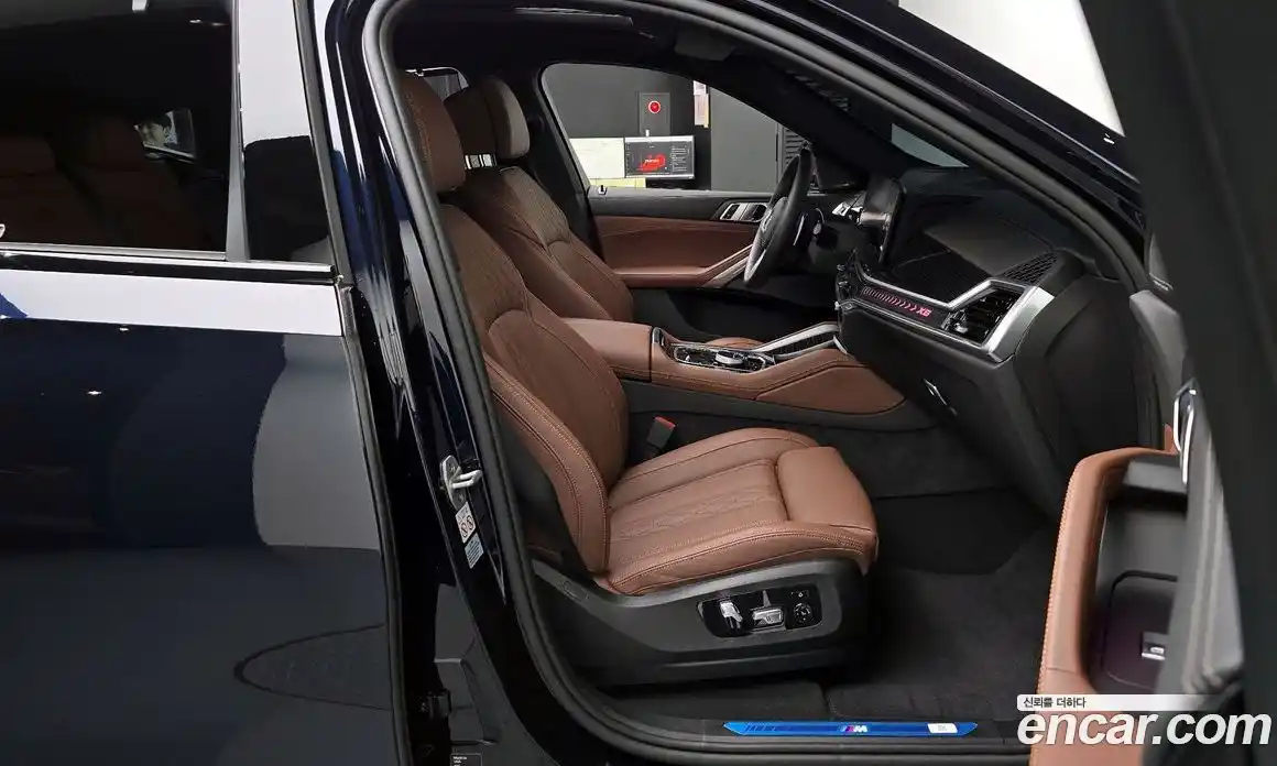 BMW X6 2024 3.0 автомат (гидро), фото 11