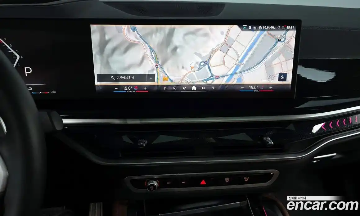 BMW X6 2024 3.0 автомат (гидро), фото 16