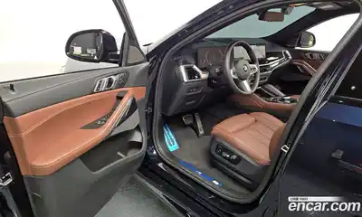 BMW X6 2024 3.0 автомат (гидро), миниатюра 10