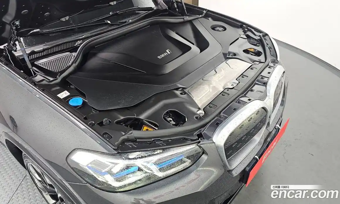 BMW iX3 2024 1.0 автомат (гидро), фото 6