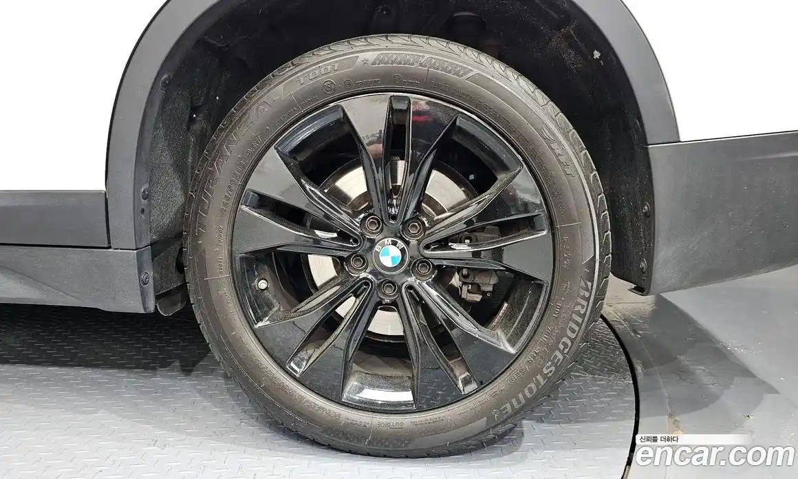 BMW X1 2020 2.0 гидро, фото 7