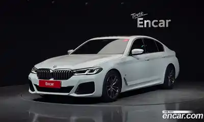 BMW 5-Series, 2022