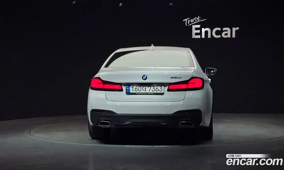 BMW 5-Series 2022 2.0 гидро, фото 4