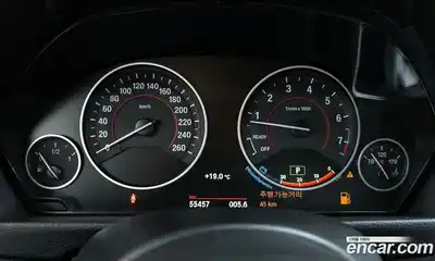 BMW 3-Series 2018 2.0 гидро, миниатюра 11