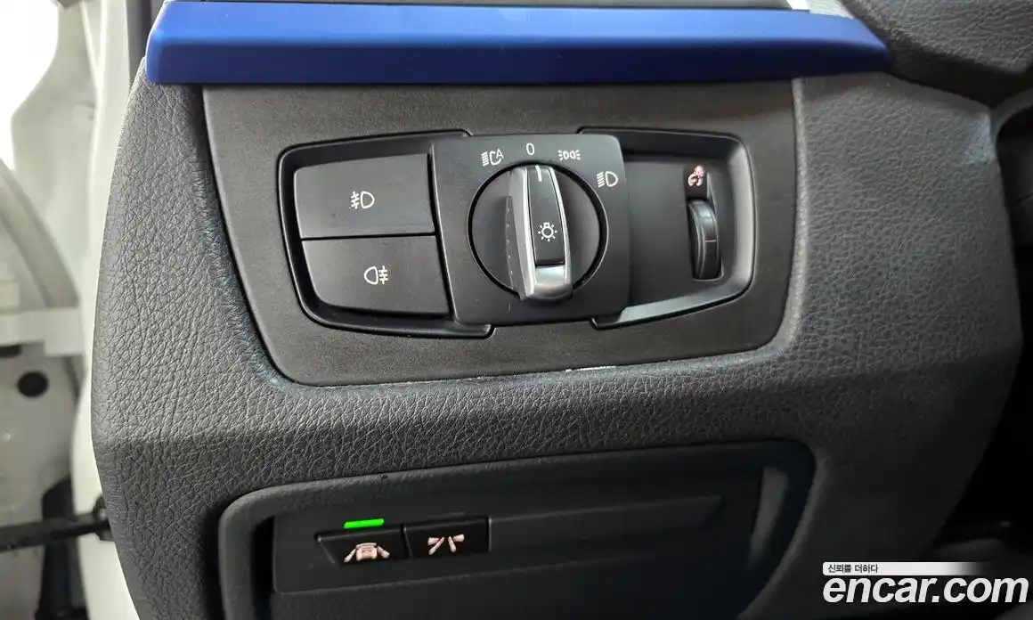 BMW 3-Series 2018 2.0 гидро, фото 23