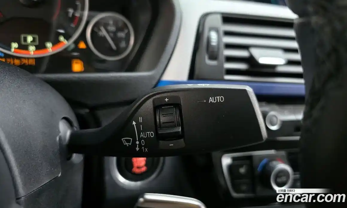 BMW 3-Series 2018 2.0 гидро, фото 25