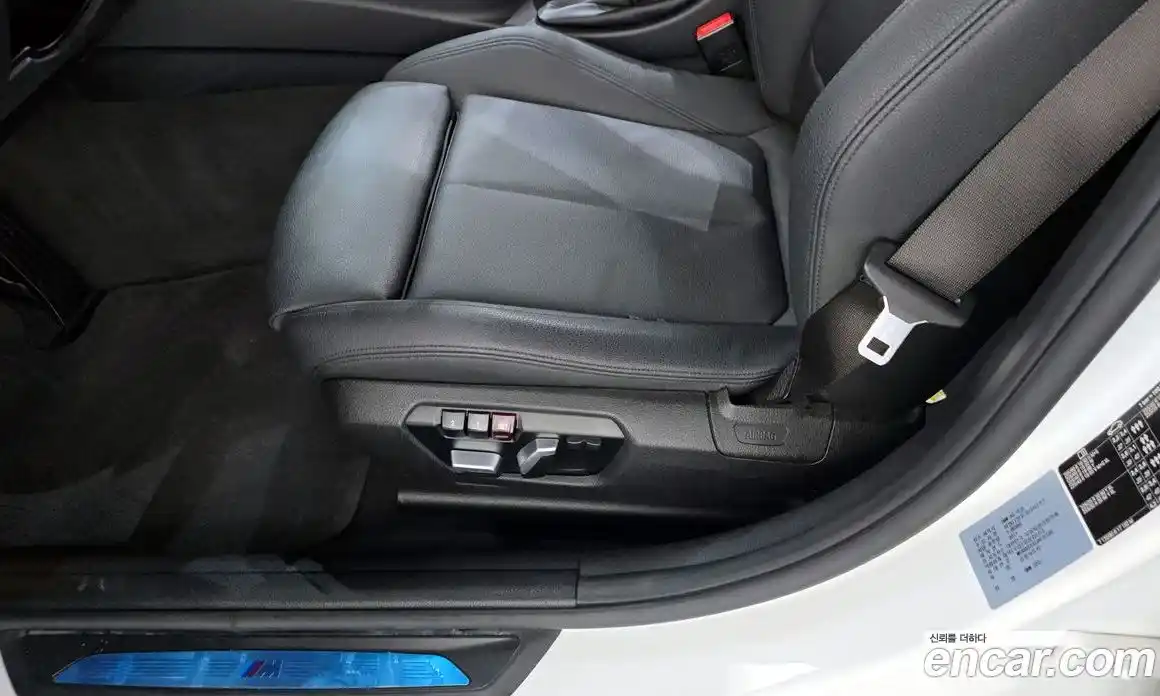 BMW 3-Series 2018 2.0 гидро, фото 28