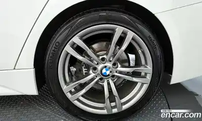 BMW 3-Series 2018 2.0 гидро, миниатюра 7