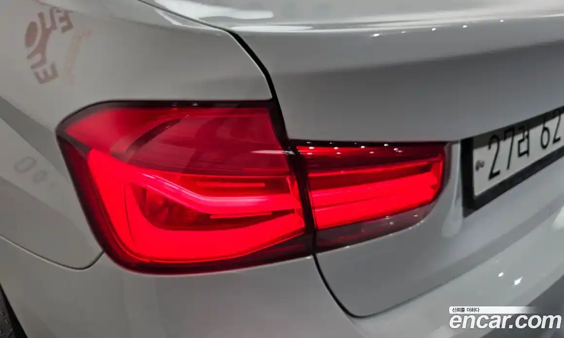 BMW 3-Series 2018 2.0 гидро, фото 9