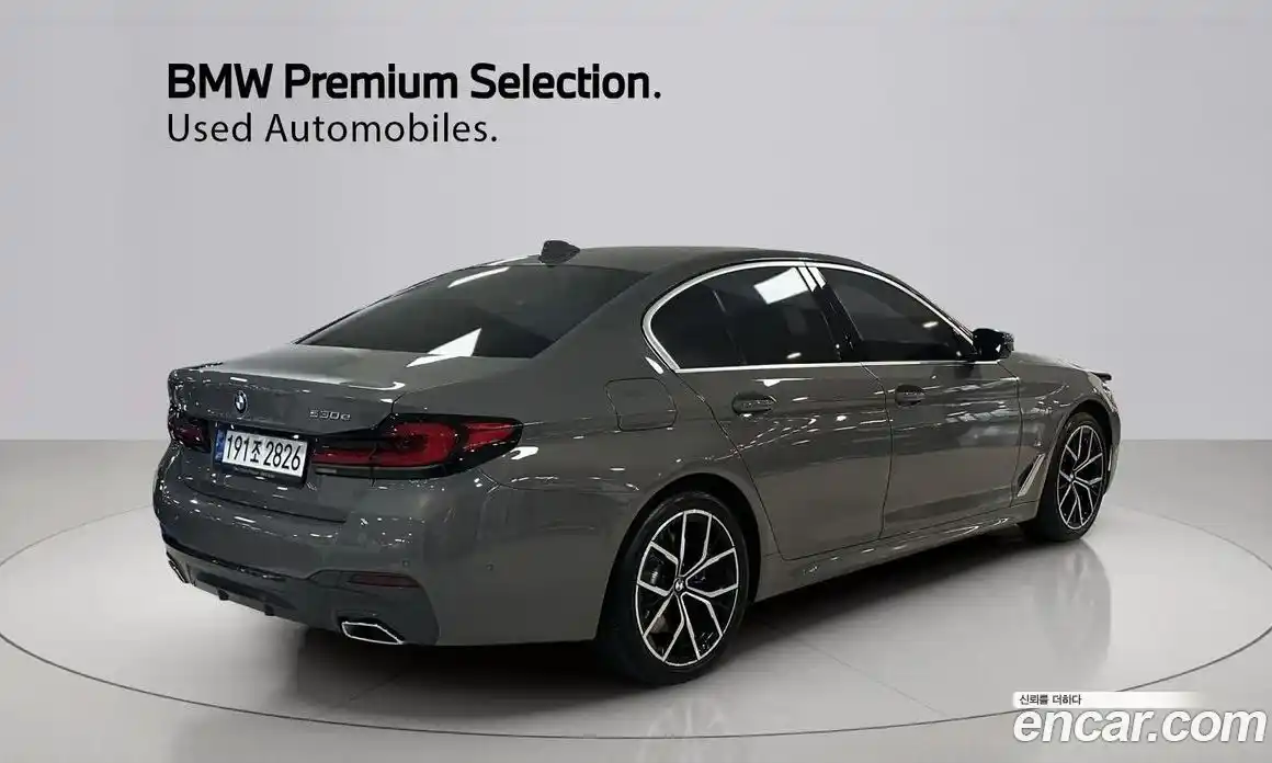 BMW 5-Series 2021 2.0 гидро, фото 2