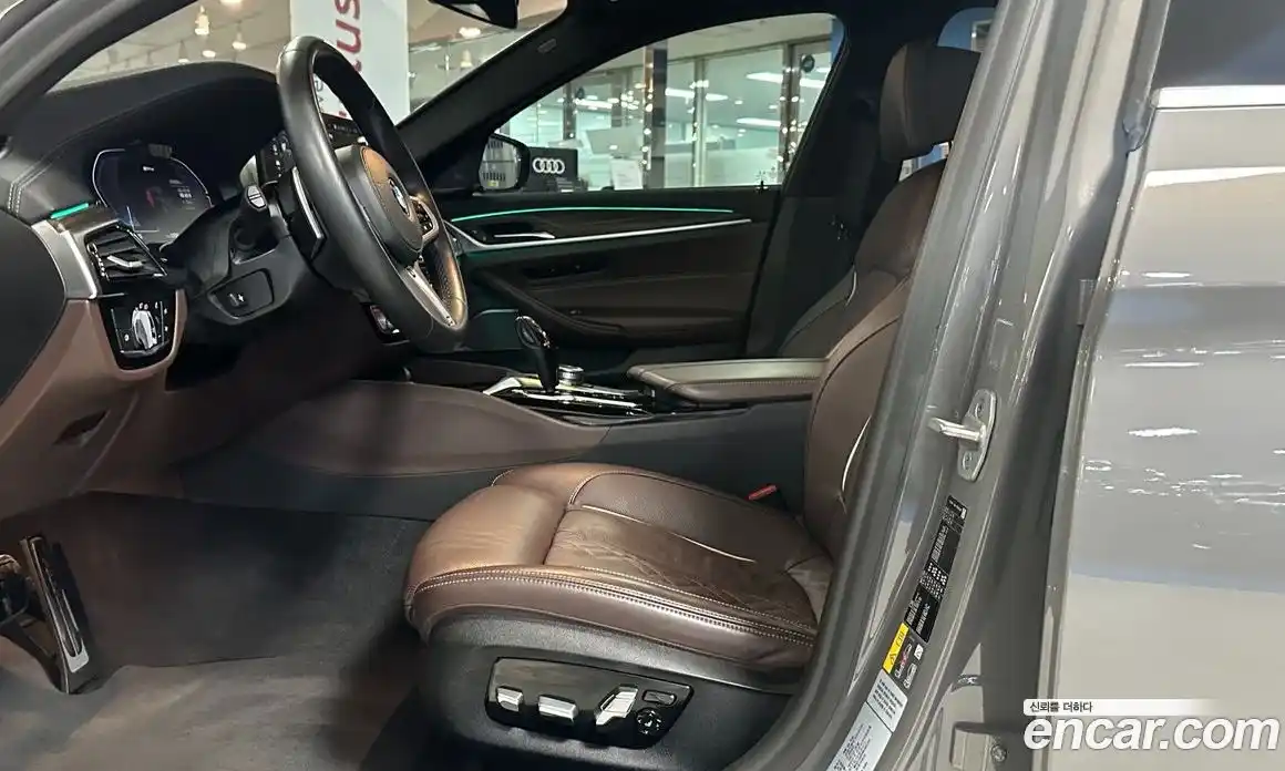 BMW 5-Series 2021 2.0 гидро, фото 10