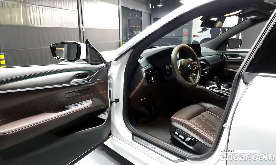 BMW 6-Series 2022 2.0 гидро, фото 13