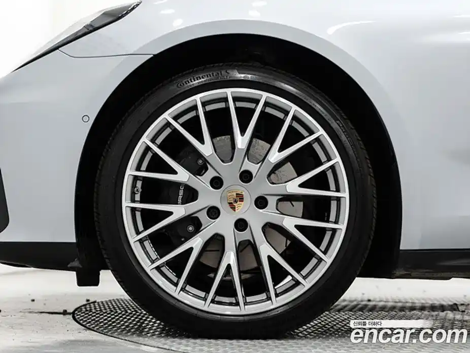 Porsche Panamera 2025 2.9 автомат (гидро), фото 5