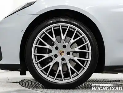 Porsche Panamera 2025 2.9 автомат (гидро), миниатюра 5