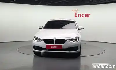 BMW 3-Series 2018 2.0 гидро, миниатюра 3