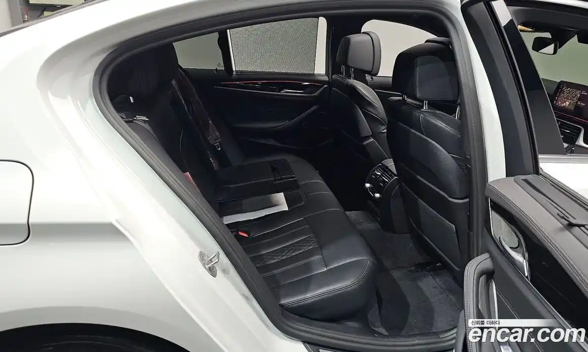 BMW 5-Series 2022 2.0 гидро, фото 16