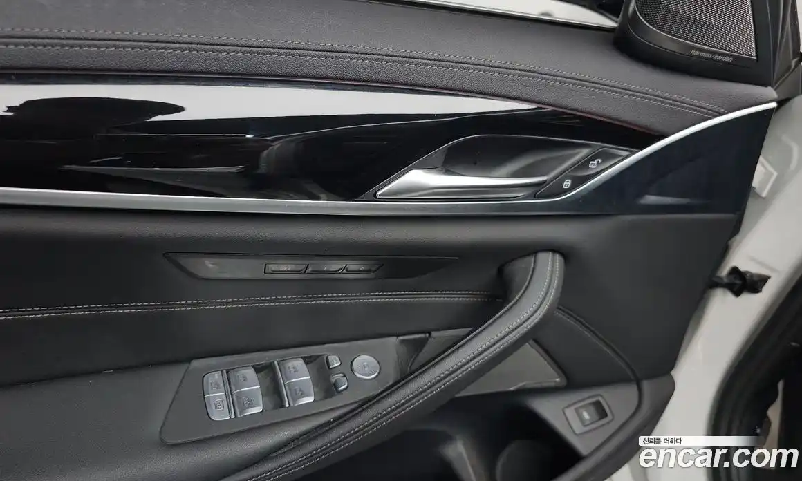 BMW 5-Series 2022 2.0 гидро, фото 30