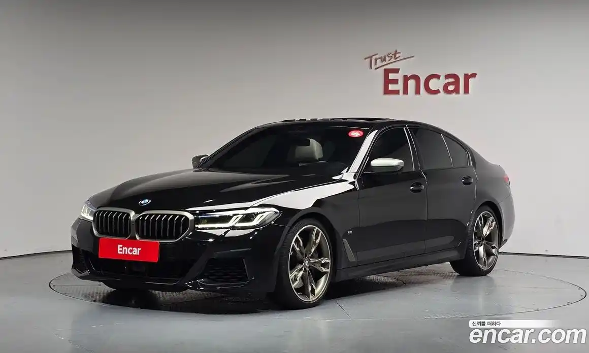 BMW 5-Series 2021 4.4 гидро, фото 1
