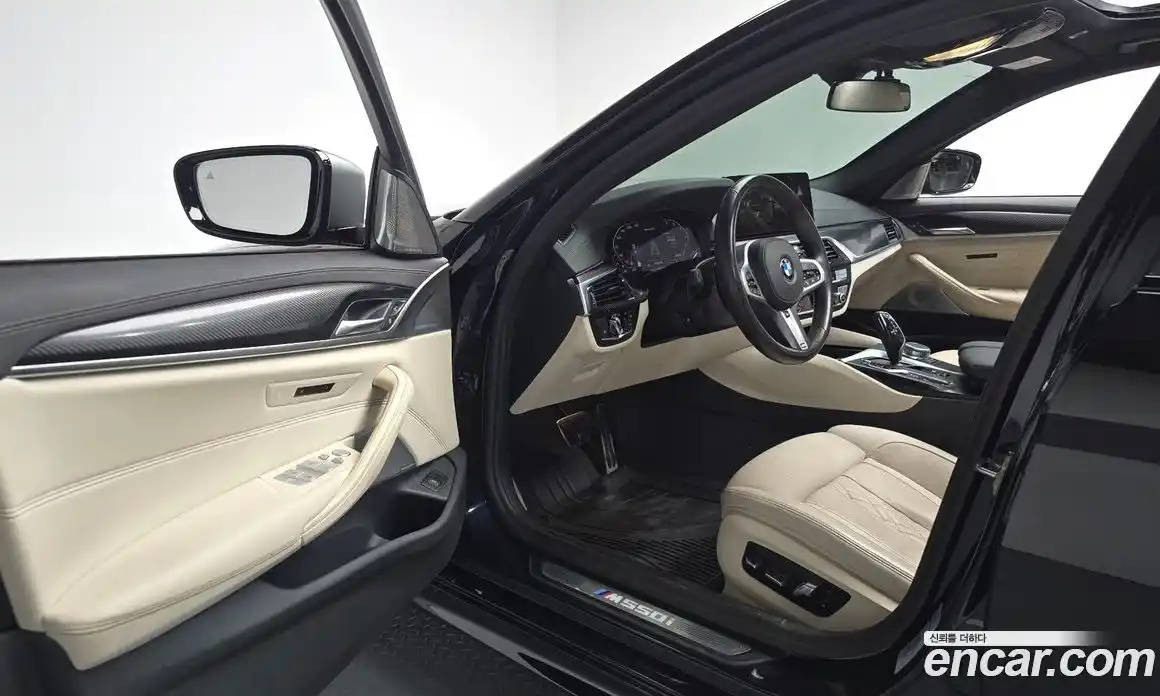 BMW 5-Series 2021 4.4 гидро, фото 13