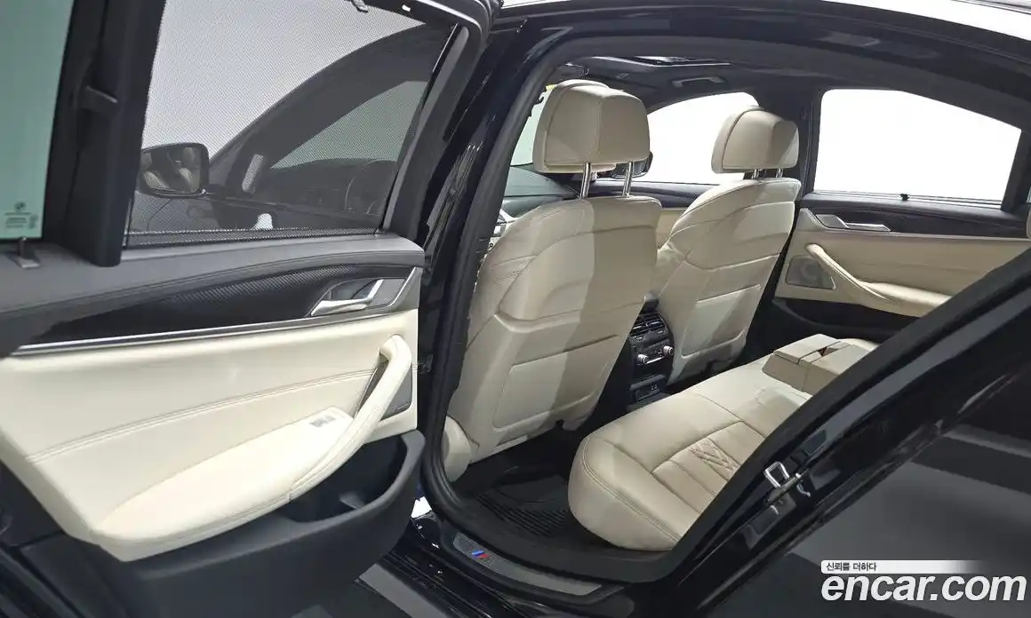 BMW 5-Series 2021 4.4 гидро, фото 16