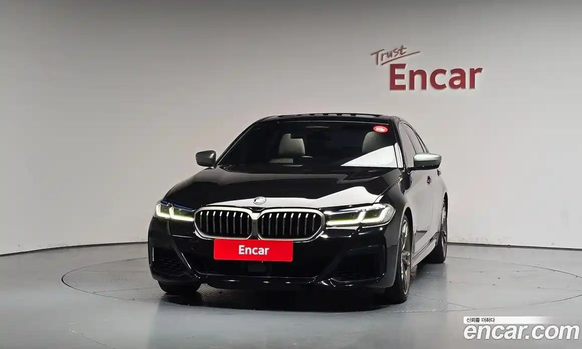 BMW 5-Series 2021 4.4 гидро, фото 3