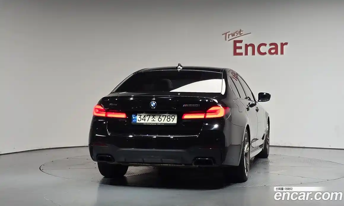 BMW 5-Series 2021 4.4 гидро, фото 4