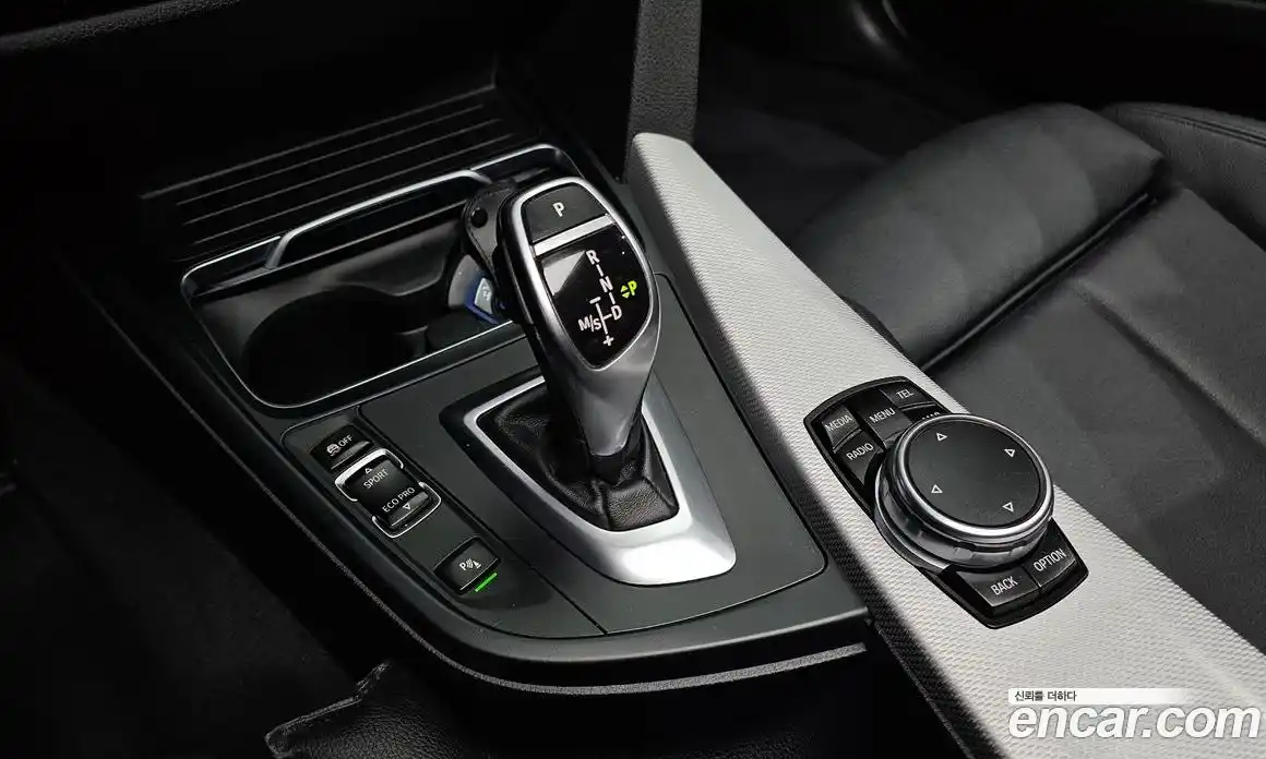 BMW 3-Series 2016 2.0 гидро, фото 9
