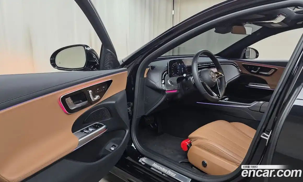 Mercedes-Benz E-Class 2025 2.0 гидро, фото 13