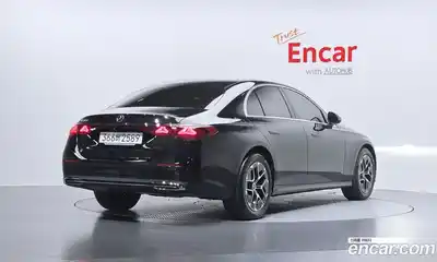 Mercedes-Benz E-Class 2025 2.0 гидро, миниатюра 2