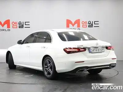 Mercedes-Benz E-Class 2023 2.0 гидро, миниатюра 2