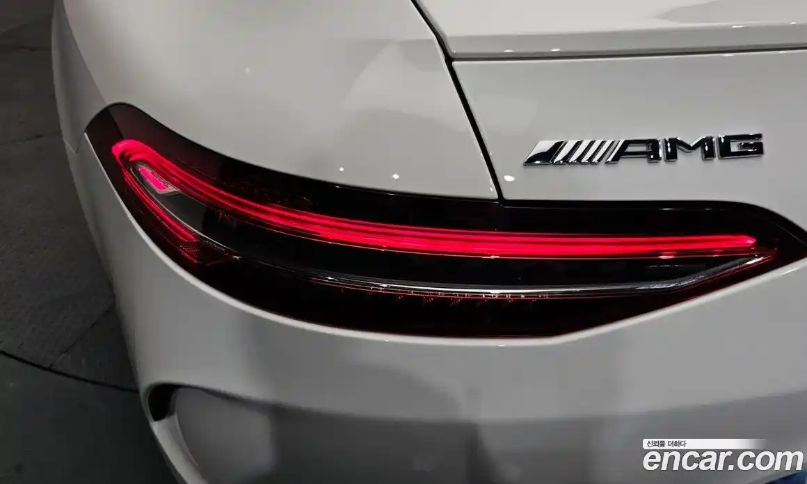 Mercedes-Benz AMG GT 2023 3.0 гидро, фото 9