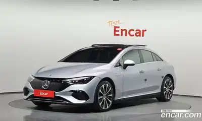 Mercedes-Benz EQE, 2022