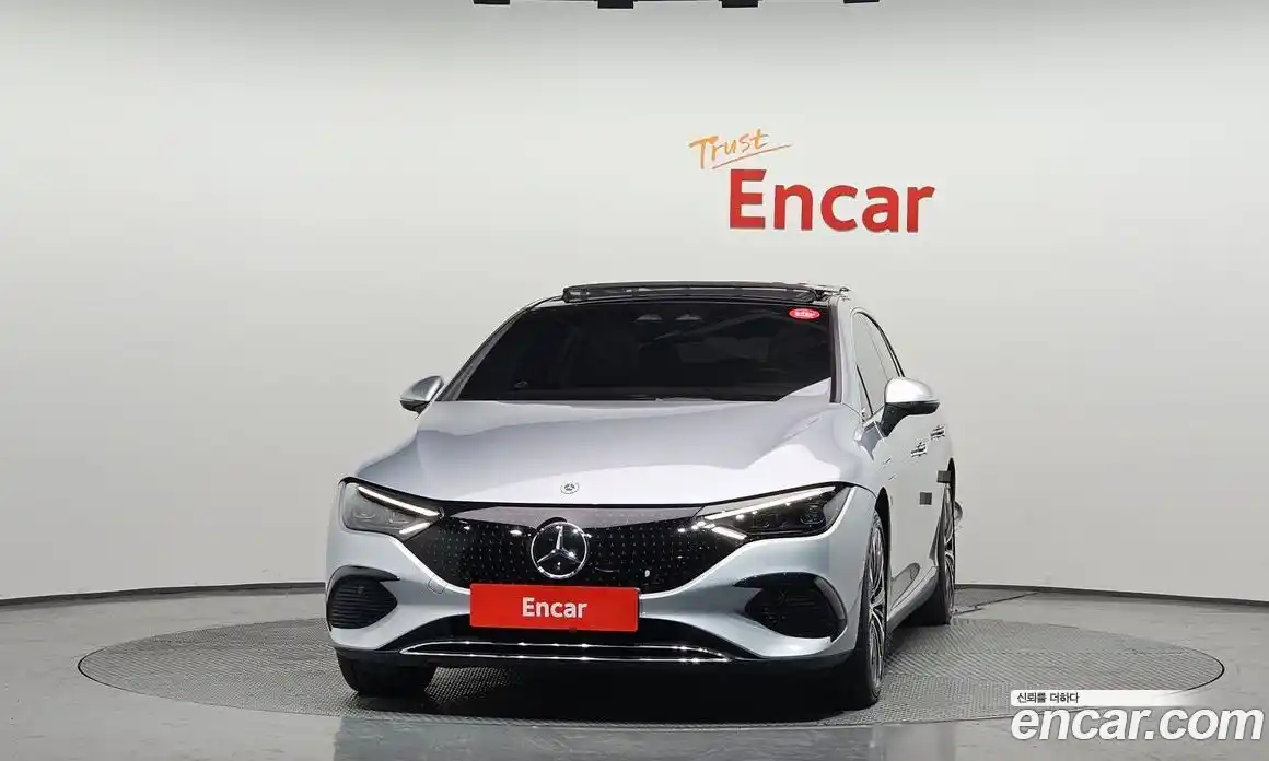 Mercedes-Benz EQE 2022 0.3 гидро, фото 3