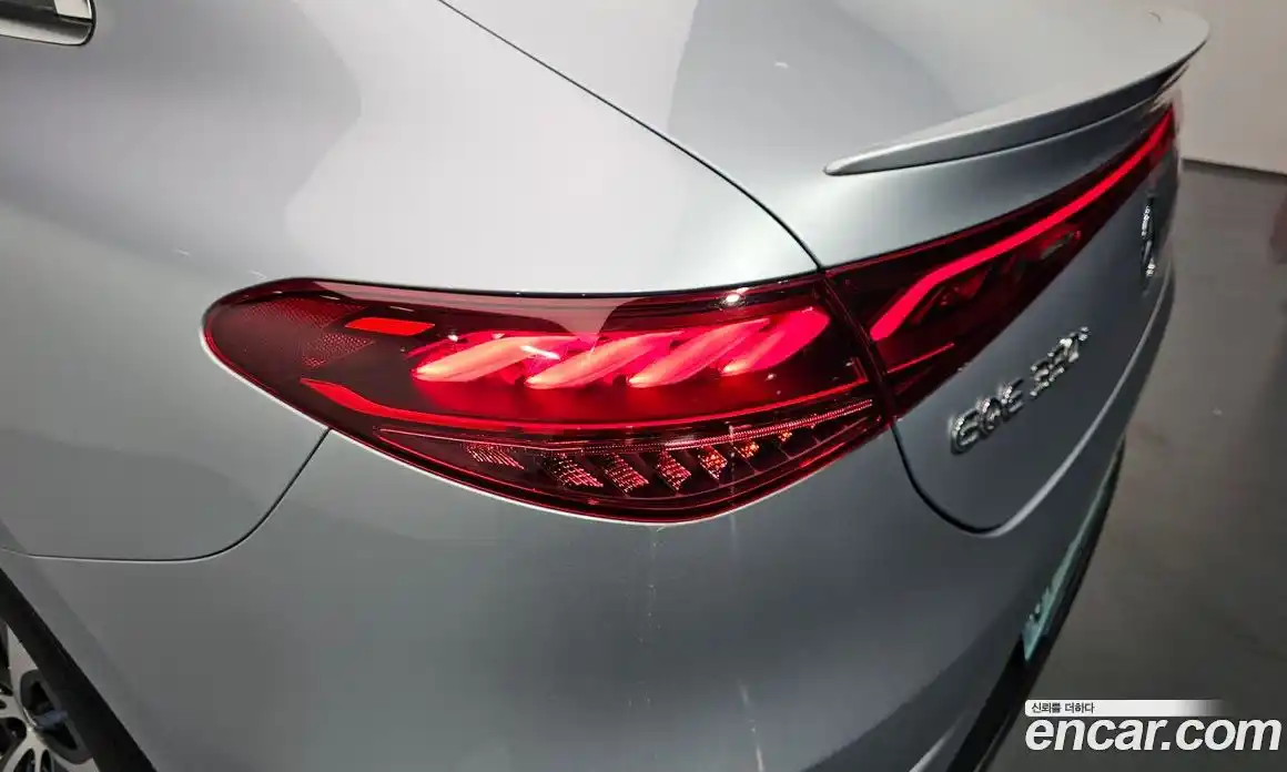 Mercedes-Benz EQE 2022 0.3 гидро, фото 9