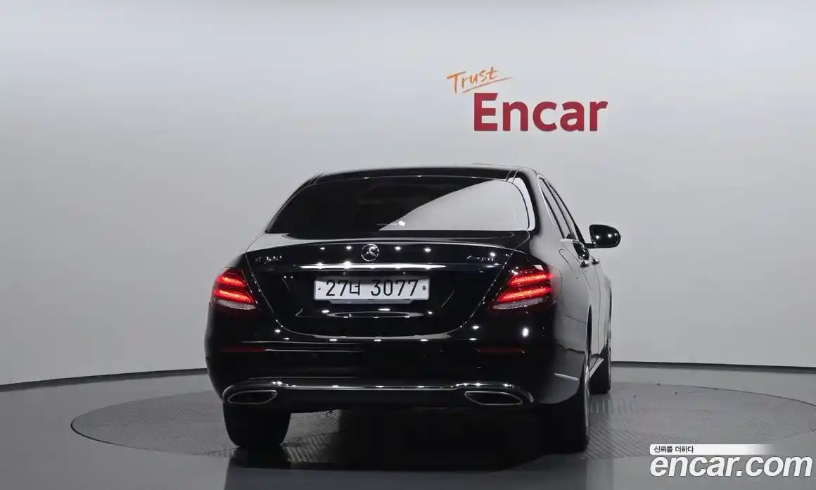 Mercedes-Benz E-Class 2019 2.0 гидро, фото 4