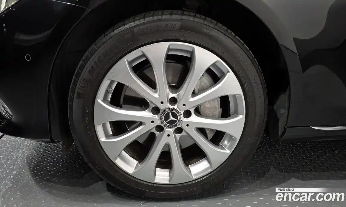 Mercedes-Benz E-Class 2019 2.0 гидро, фото 5