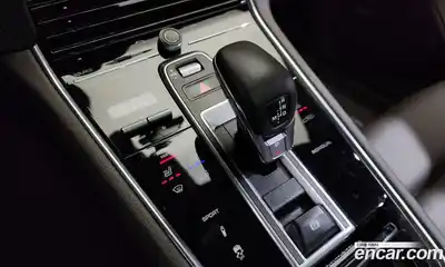 Porsche Panamera 2018 2.9 автомат (гидро), миниатюра 12