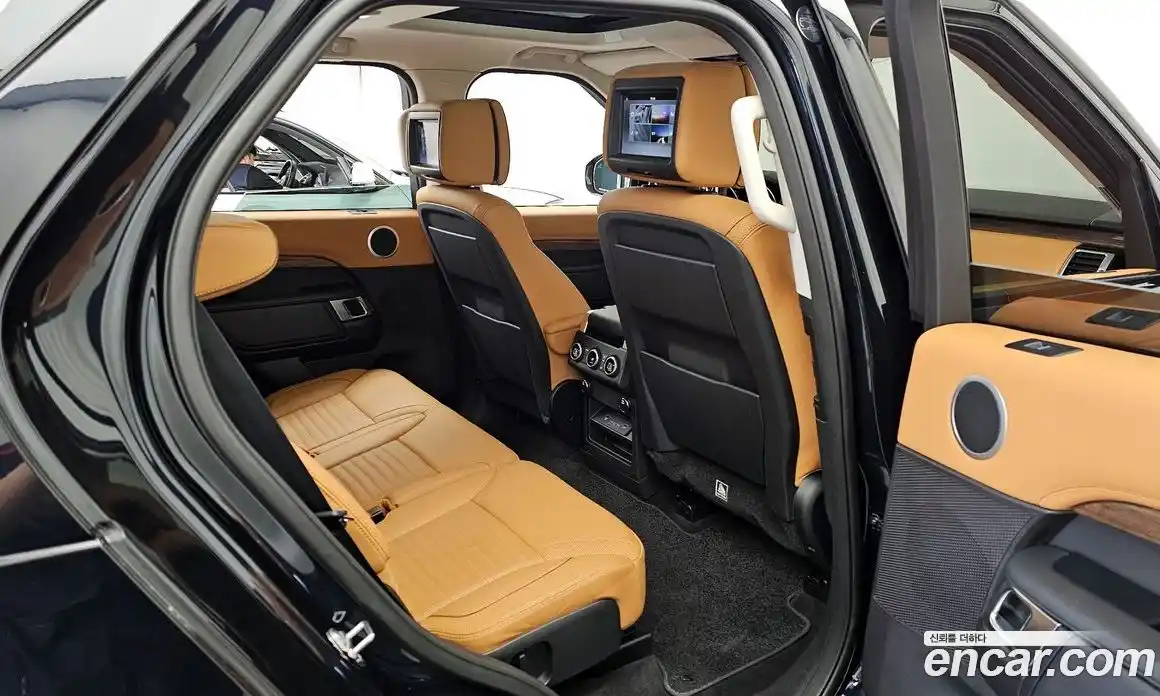 Land Rover Discovery 2017 3.0 автомат (гидро), фото 12