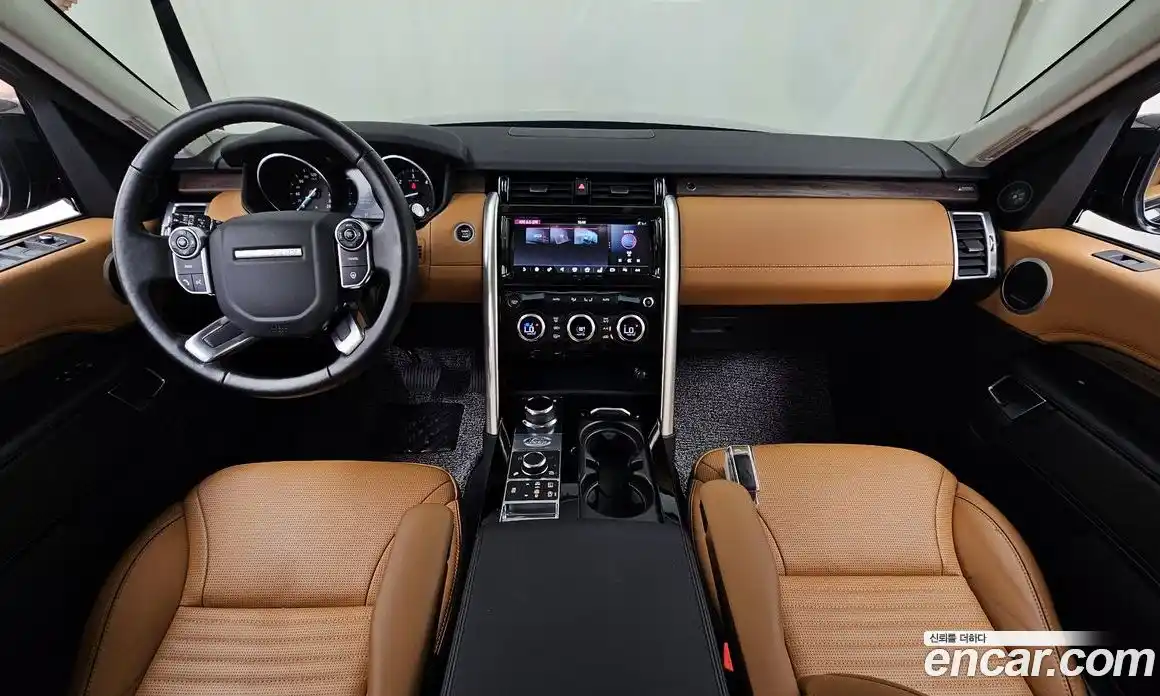 Land Rover Discovery 2017 3.0 автомат (гидро), фото 7
