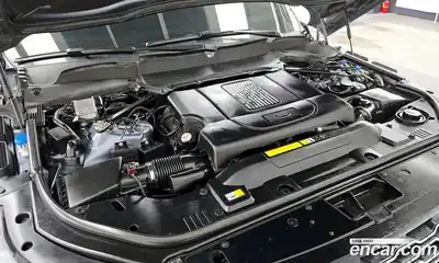 Land Rover Range Rover 2018 4.4 автомат (гидро), миниатюра 6
