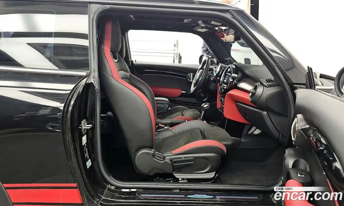 Mini Cooper 2019 2.0 автомат (гидро), фото 11