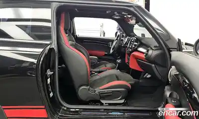 Mini Cooper 2019 2.0 автомат (гидро), миниатюра 11