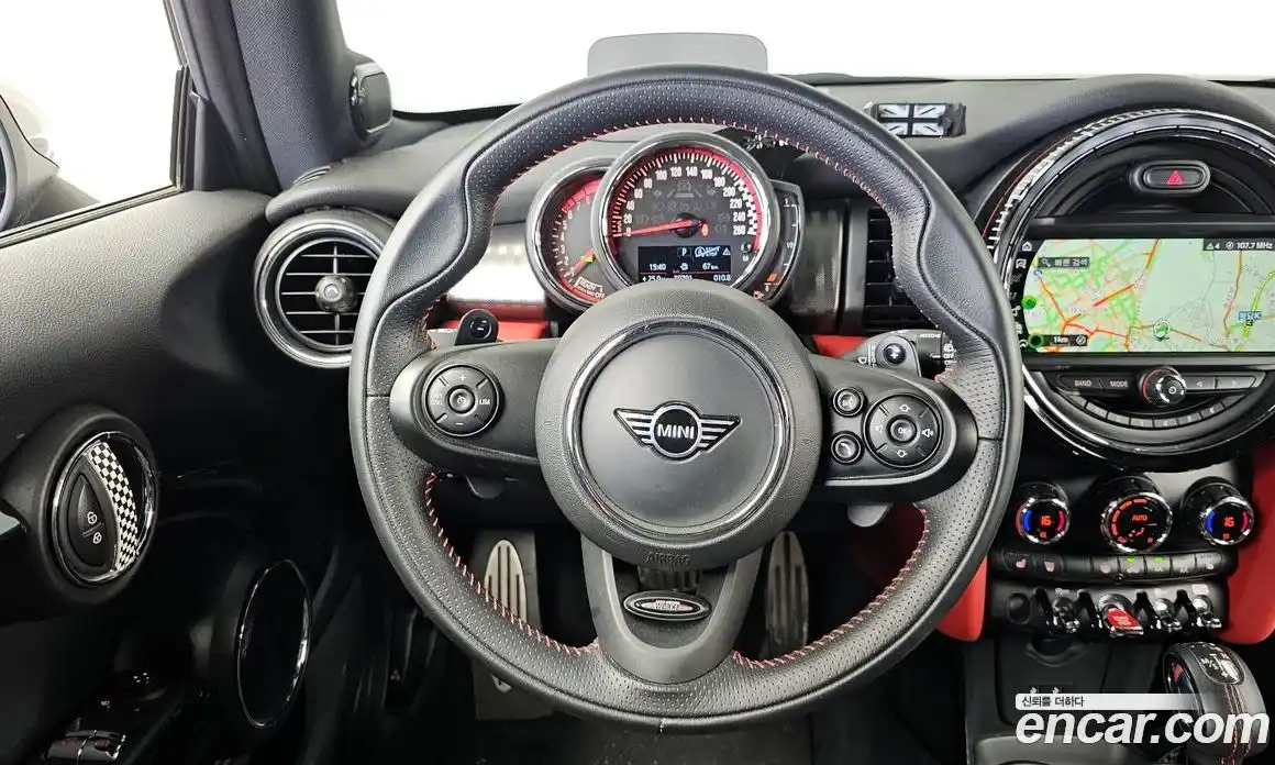 Mini Cooper 2019 2.0 автомат (гидро), фото 13