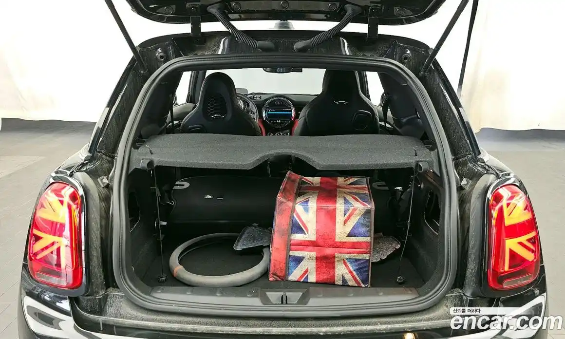 Mini Cooper 2019 2.0 автомат (гидро), фото 20