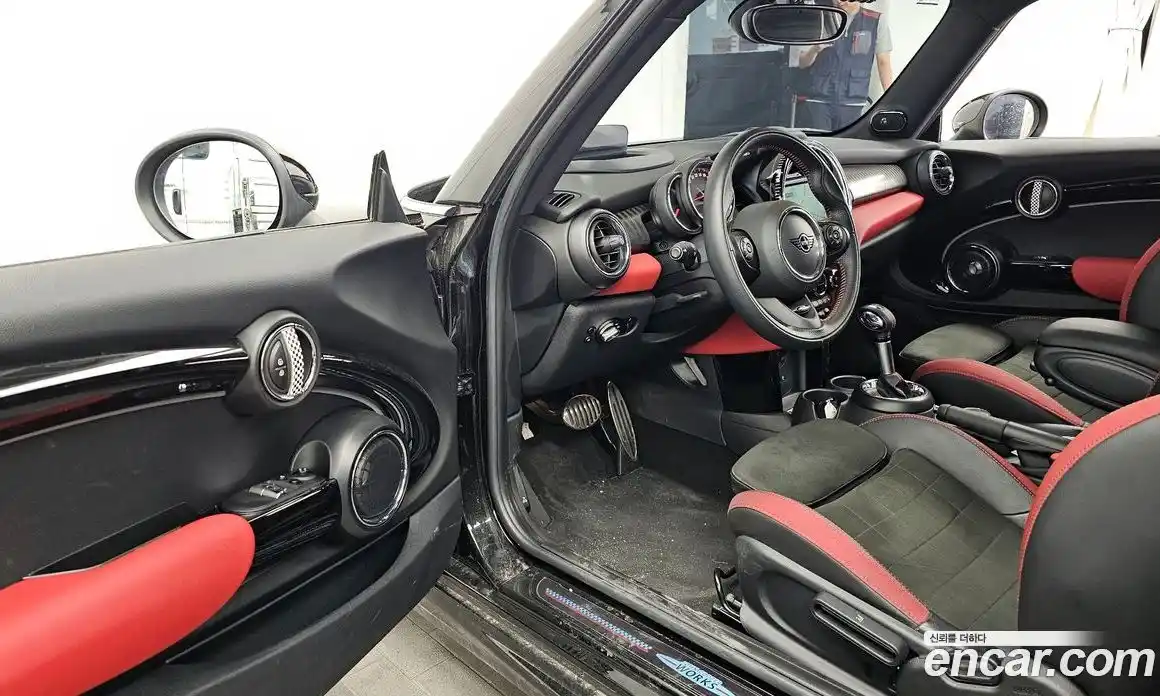 Mini Cooper 2019 2.0 автомат (гидро), фото 10