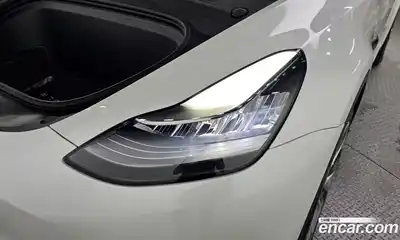 Tesla Model Y 2021 0.2 гидро, миниатюра 8