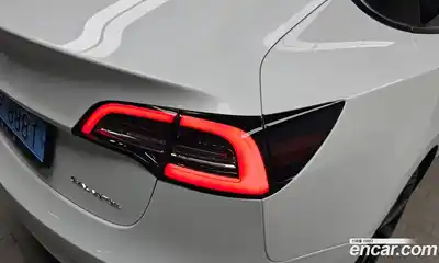 Tesla Model 3 2021 0.2 гидро, миниатюра 9