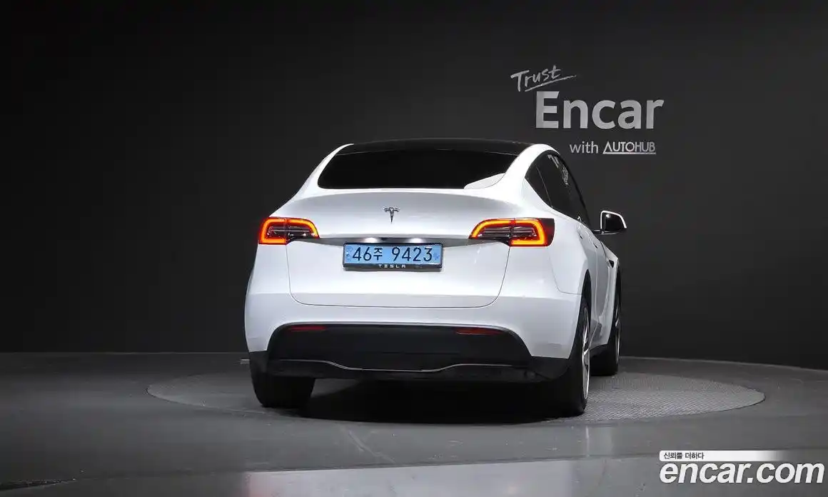 Tesla Model Y 2022 0.2 гидро, фото 4