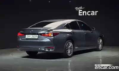 Lexus ES 2019 2.5 гидро, миниатюра 2